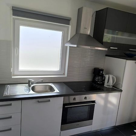 Apartmani Jadranka 보디체 객실 사진