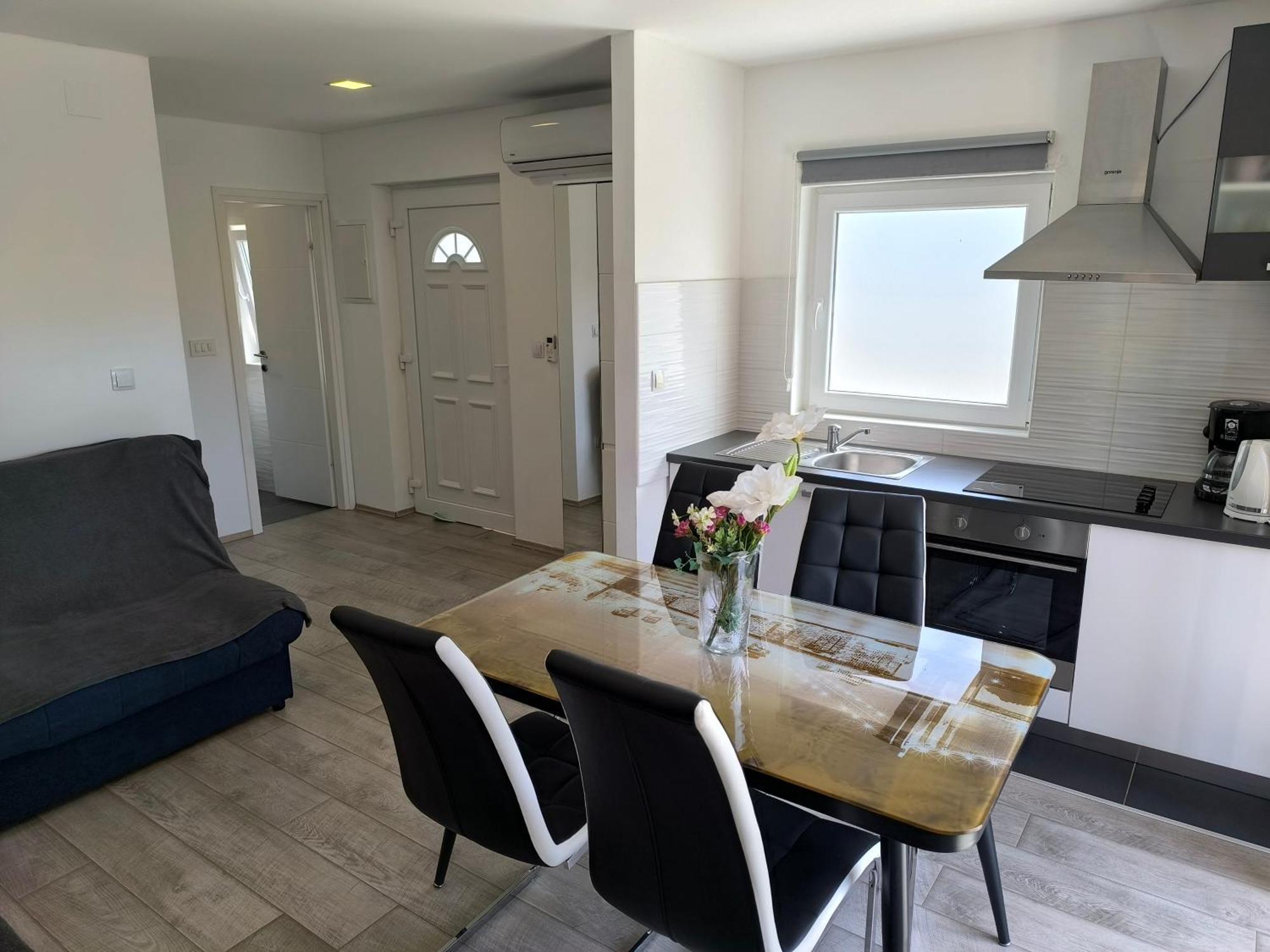 Apartmani Jadranka 보디체 객실 사진